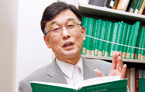 山本 浩之(教授 博士(農学) 博士(工学))